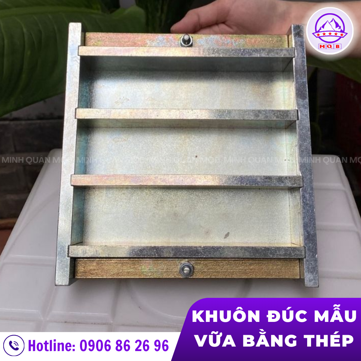 khuon-duc-mau-vua-40x40x160mm-bang-thep-vang