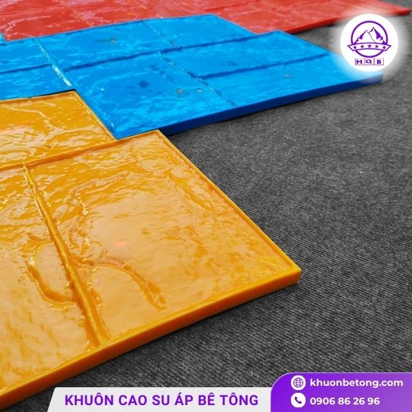 Khuôn dập nổi bê tông