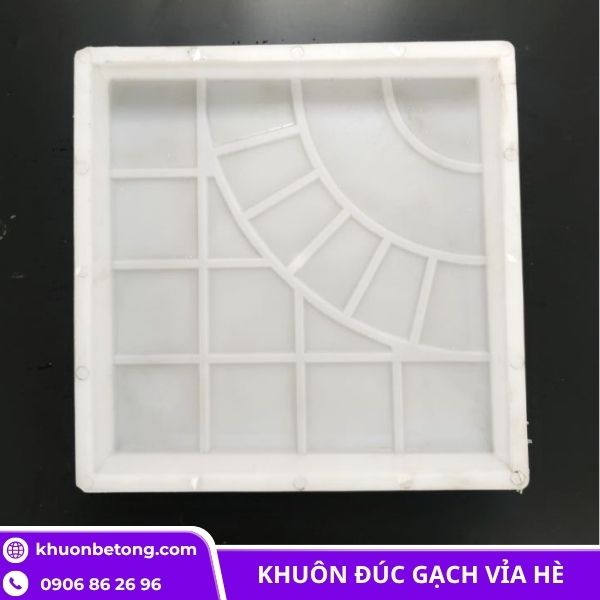 Khuôn đúc gạch lát nền