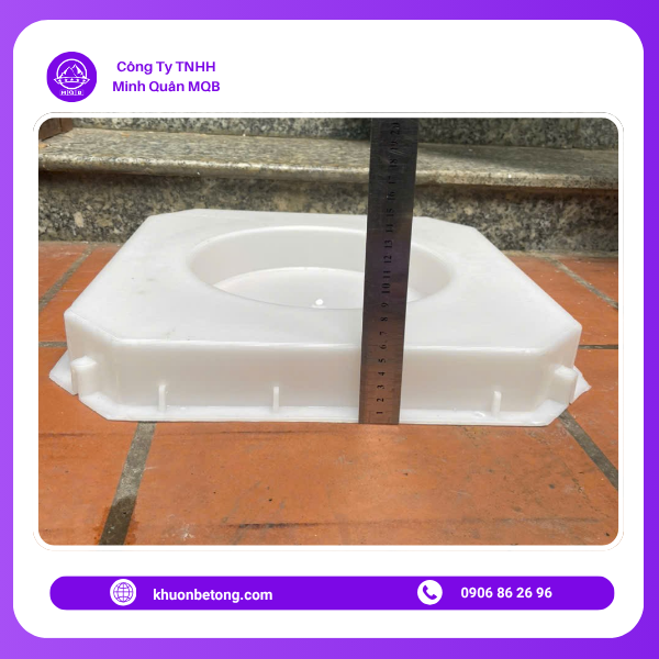 giao khuôn đúc gạch lục lăng ở tphcm