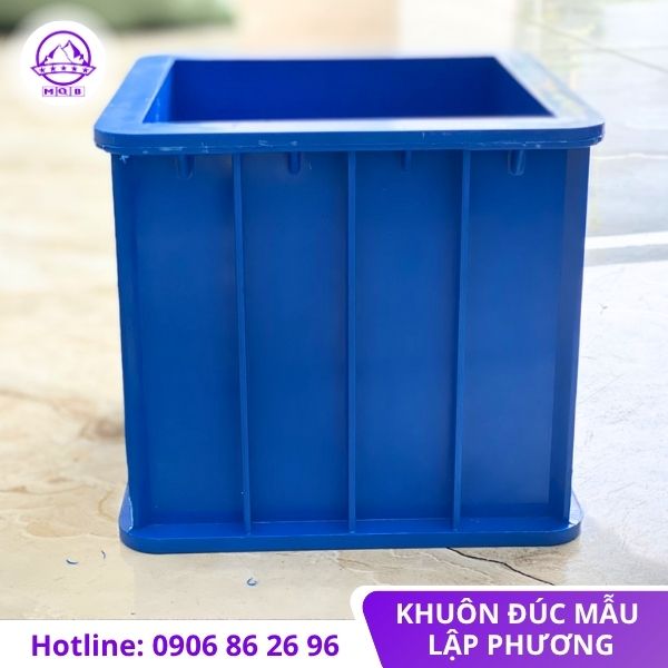 Khuôn khối lập phương