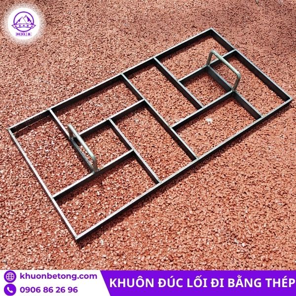 khuôn tạo hình sân vườn