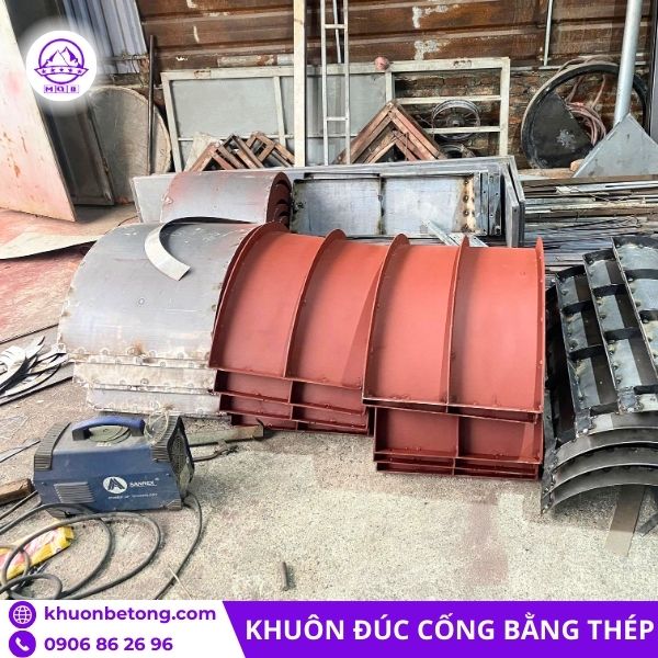 Khuôn cống tròn bằng thép