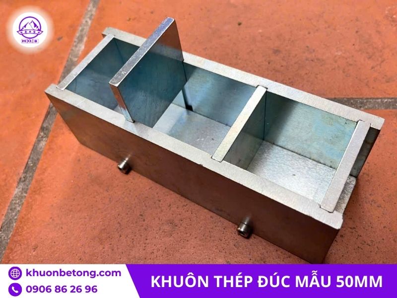 khuôn đúc mẫu 50mm ba ngăn bằng thép