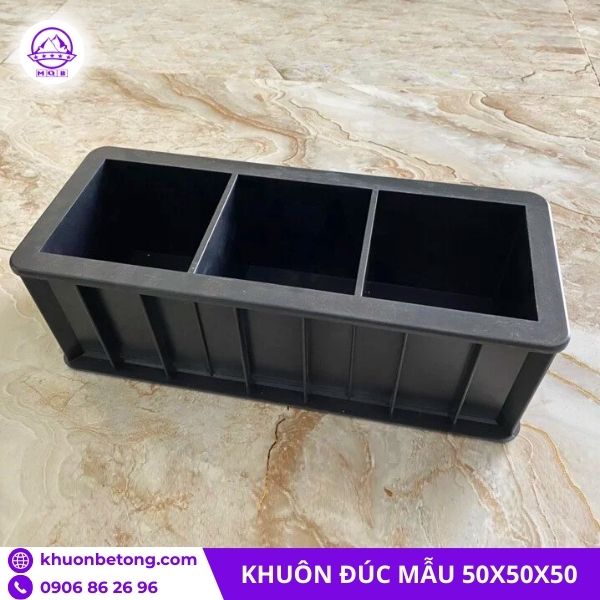 Khuôn đúc mẫu 50x50x50mm ba ngăn bằng nhựa
