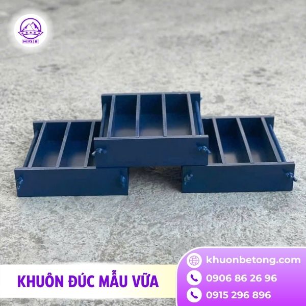 Khuôn lấy mẫu bê tông ba ngăn