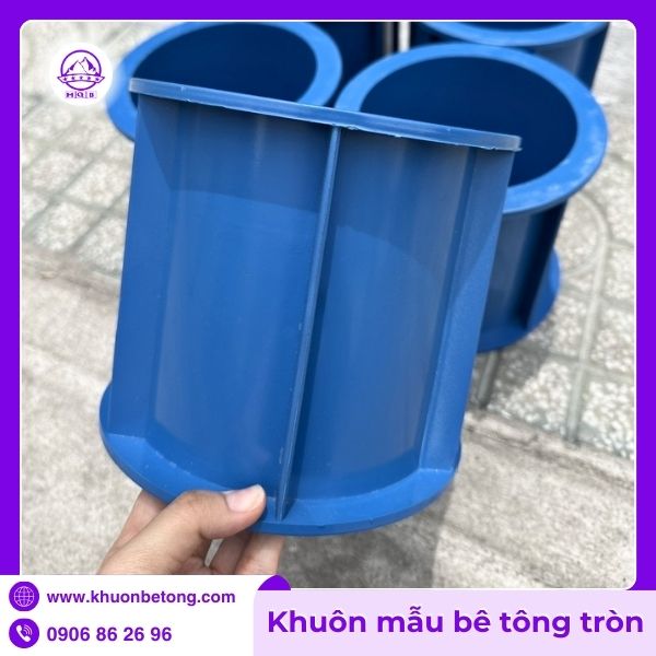 Khuôn mẫu thử nén bê tông