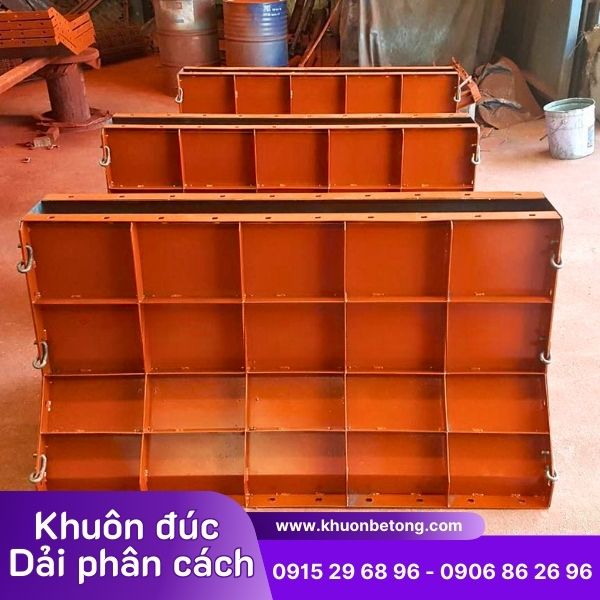 Kích thước Ván khuôn dải phân cách phổ biến