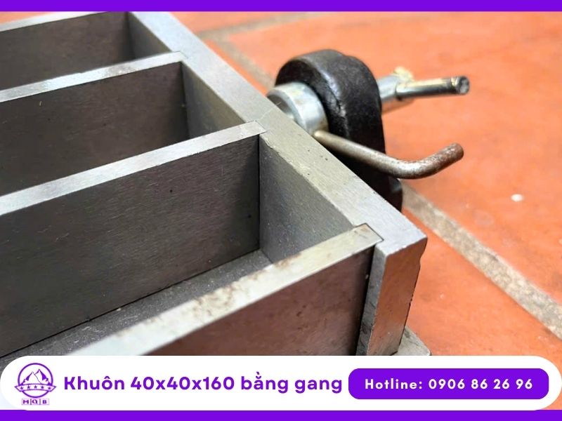 Khuôn đúc mẫu vữa