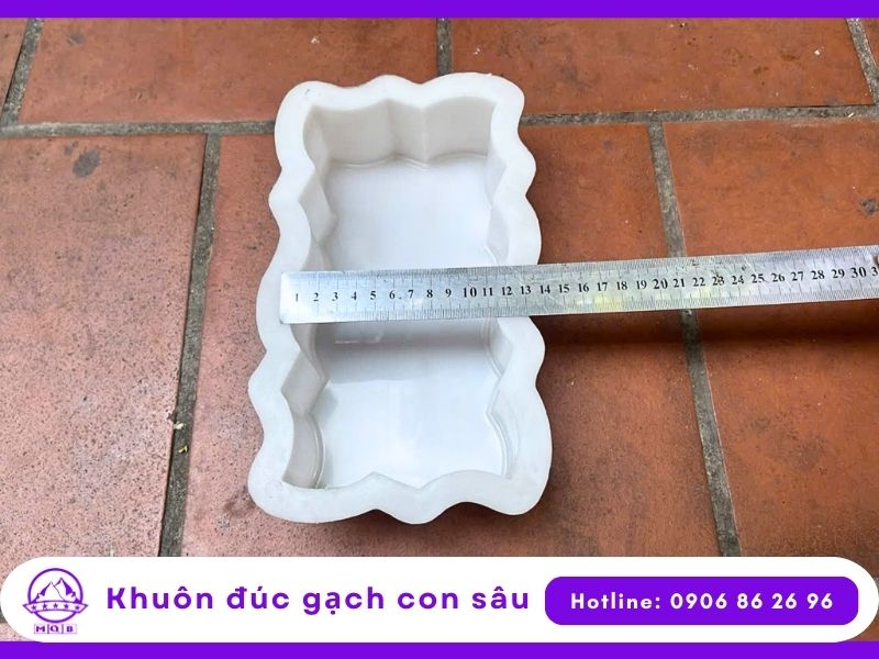 Khuôn gạch vỉa hè
