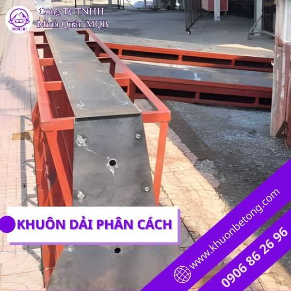 Khuôn dải phân cách bằng thép gia công