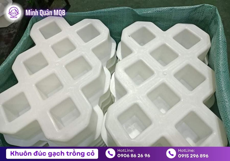 Khuôn gạch block trồng cỏ