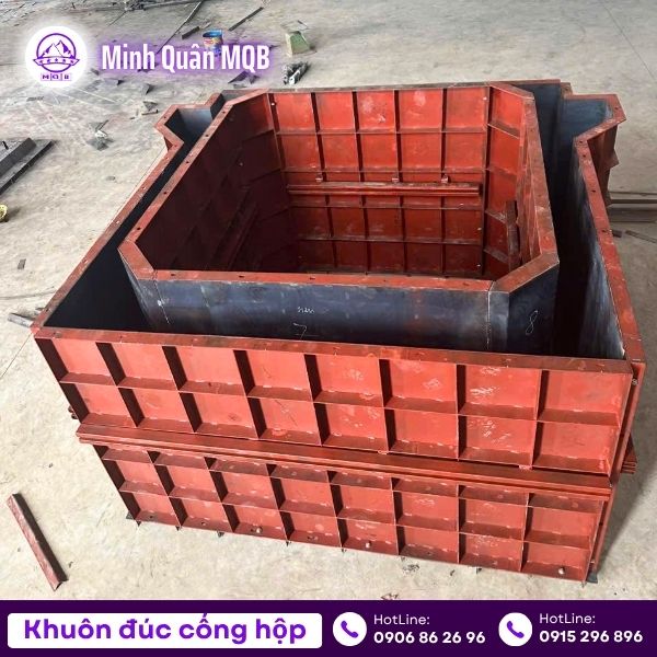 Khuôn thép đúc cống vuông