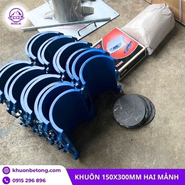 Khuôn mẫu 150x300mm bằng nhựa ABS chất lượng