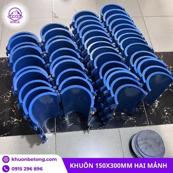 Khuôn mẫu 150x300mm bằng nhựa ABS