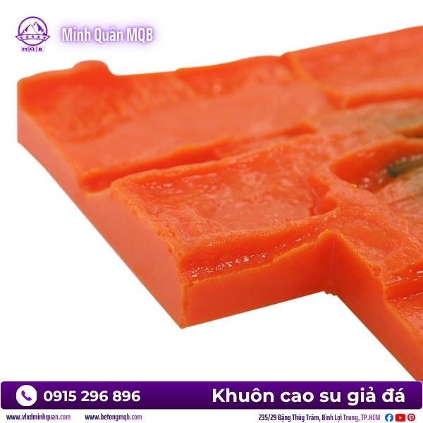 Khuôn in vân bê tông