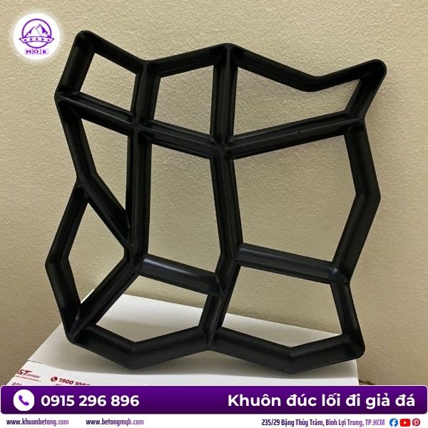Khuôn làm đường đi sân vườn