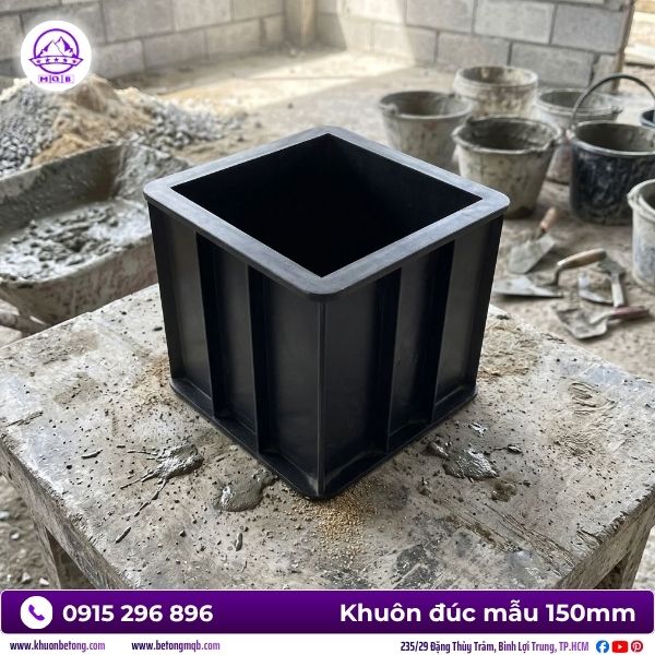 Khuôn mẫu nén bê tông