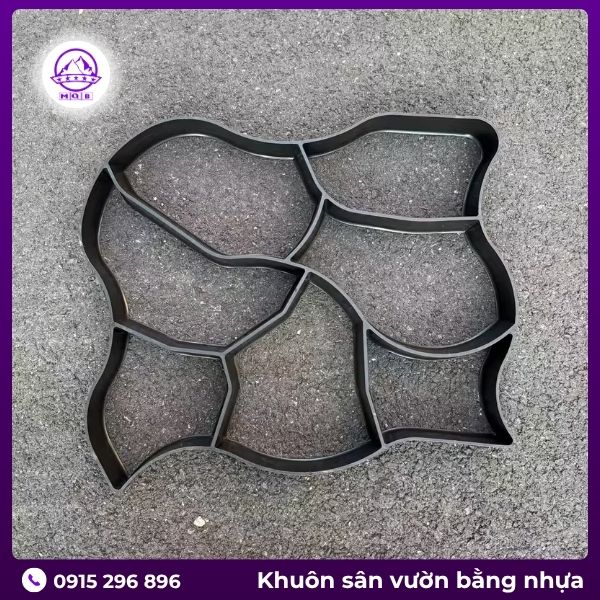 Khuôn sân vườn Model C