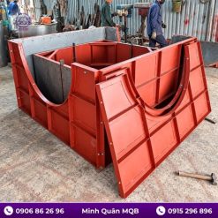 Giá khuôn đúc hố ga